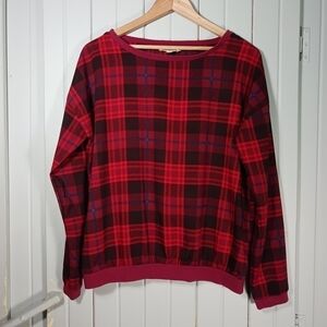 Lightweight plaid crewneck
